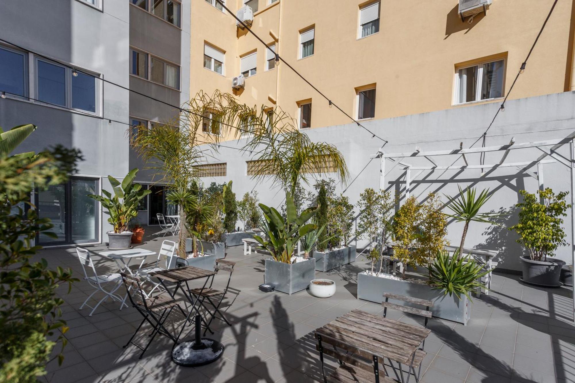 Expresso Martinis In Lisbon By Misha'S Place 4C Εξωτερικό φωτογραφία