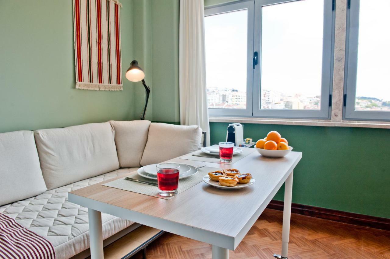 Expresso Martinis In Lisbon By Misha'S Place 4C Εξωτερικό φωτογραφία